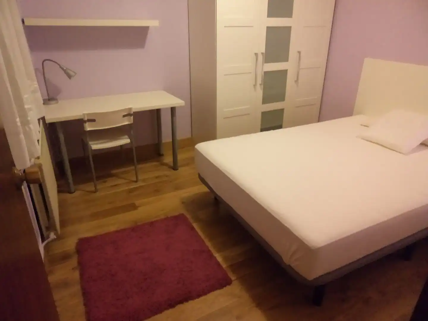 Flat for rent in Secundino Esnaola Kalea, 29, Gros Bedroom of Flat for rent in Donostia - San Sebastián with Heating, Parquet flooring and Storage room