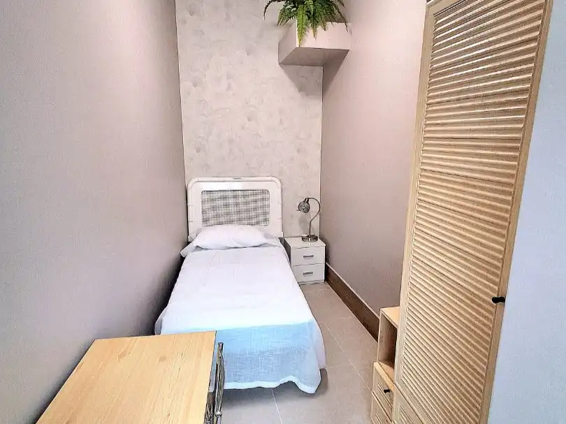 Habitación en Calle José María Valdenebro, 25, Ciudad Jardín - Zoco Habitación en Calle José María Valdenebro, 25, Ciudad Jardín - Zoco