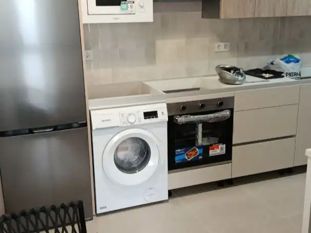 Habitación en Calle José María Valdenebro, 25, Ciudad Jardín - Zoco Habitación en Calle José María Valdenebro, 25, Ciudad Jardín - Zoco