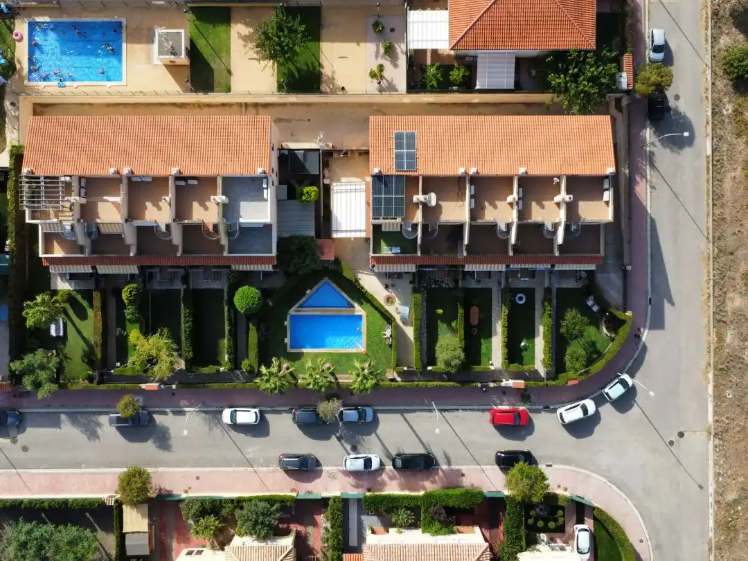 Casa adosada en venda a Carrer de Miquel Martí I Pol, 2, Platja de Mont-roig Casa adosada en venda a Carrer de Miquel Martí I Pol, 2, Platja de Mont-roig