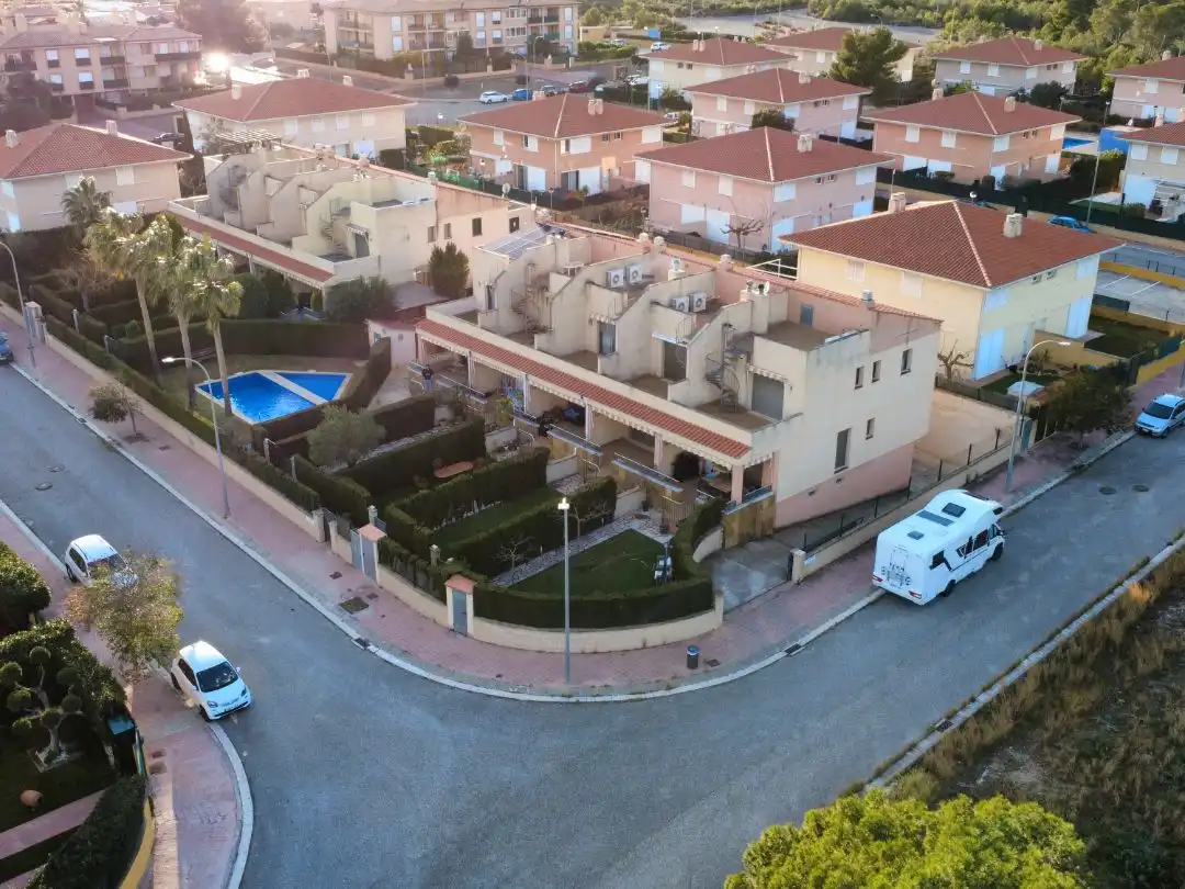 Casa adosada en venda a Carrer de Miquel Martí I Pol, 2, Platja de Mont-roig Casa adosada en venda a Carrer de Miquel Martí I Pol, 2, Platja de Mont-roig