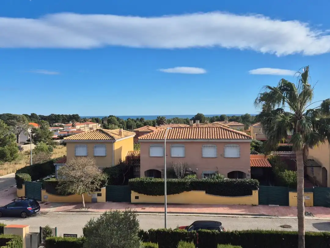 Casa adosada en venda a Carrer de Miquel Martí I Pol, 2, Platja de Mont-roig Casa adosada en venda a Carrer de Miquel Martí I Pol, 2, Platja de Mont-roig