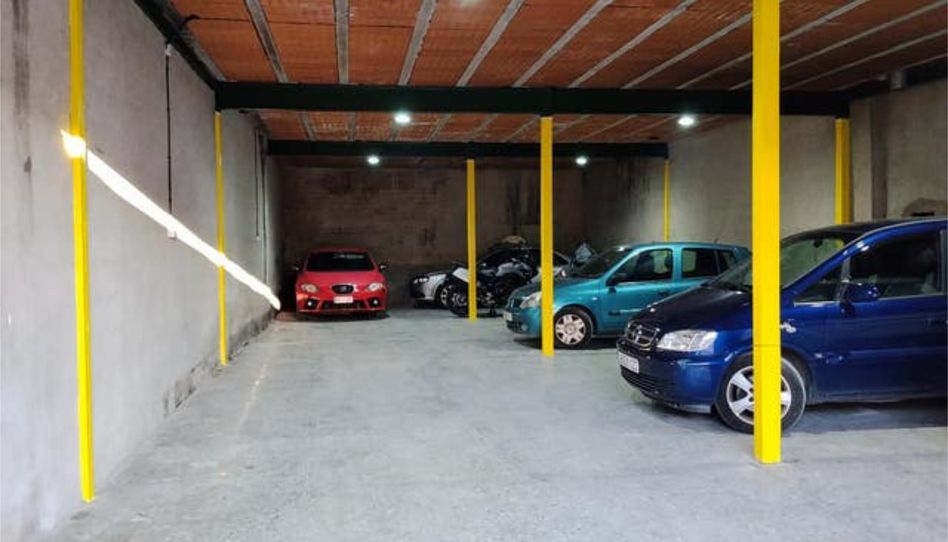 Garaje de alquiler en Las Mercedes - El Carmen, Puertollano - imagen 1 Foto 1 de Garaje de alquiler en Las Mercedes - El Carmen, Puertollano