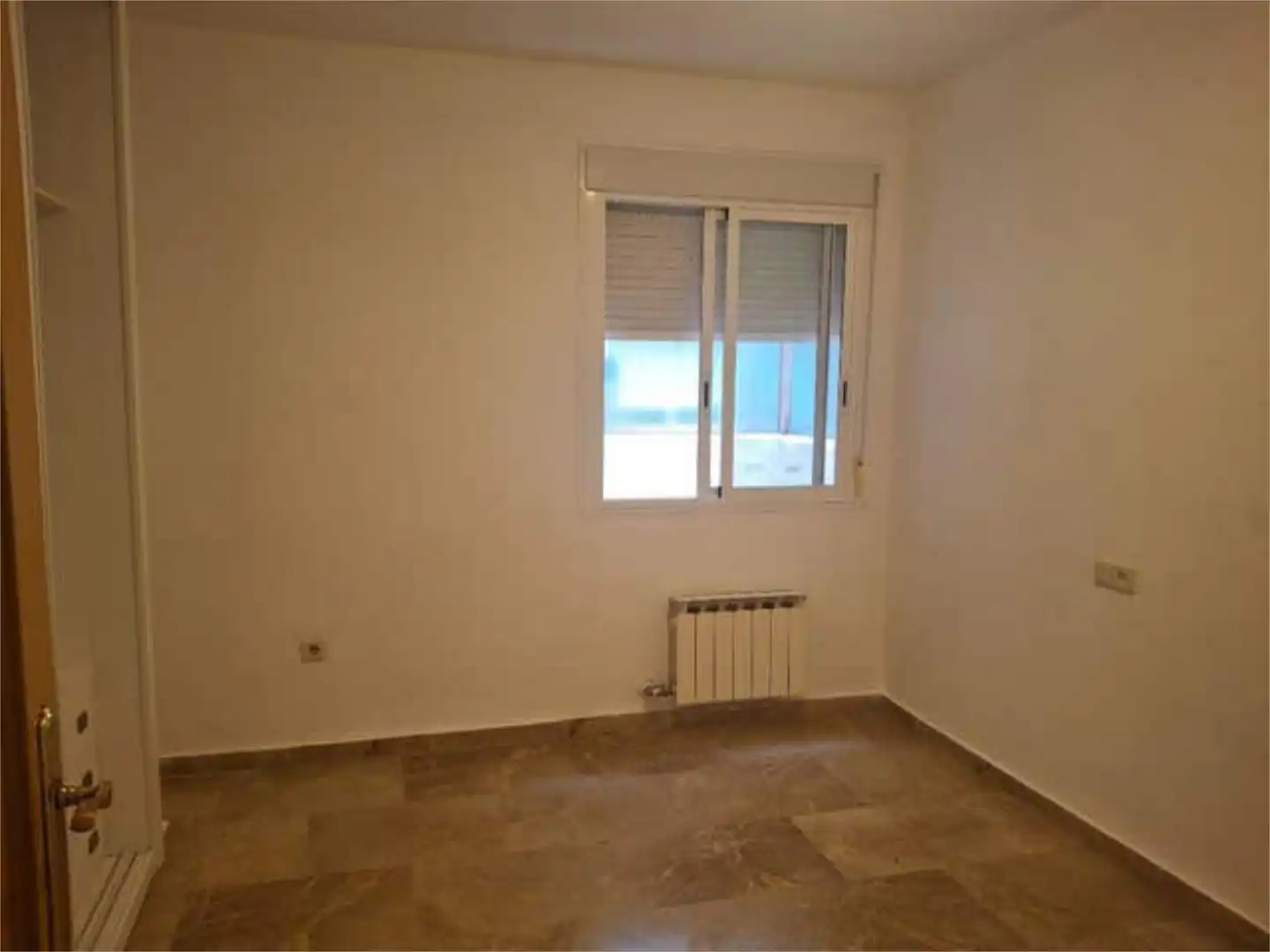Piso de alquiler en Úbeda Habitación de Piso de alquiler en Úbeda con Amueblado