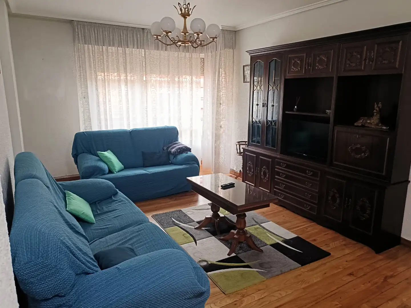 Wohnzimmer von Wohnung zur Miete in Laudio / Llodio mit Heizung, Parkett und Möbliert