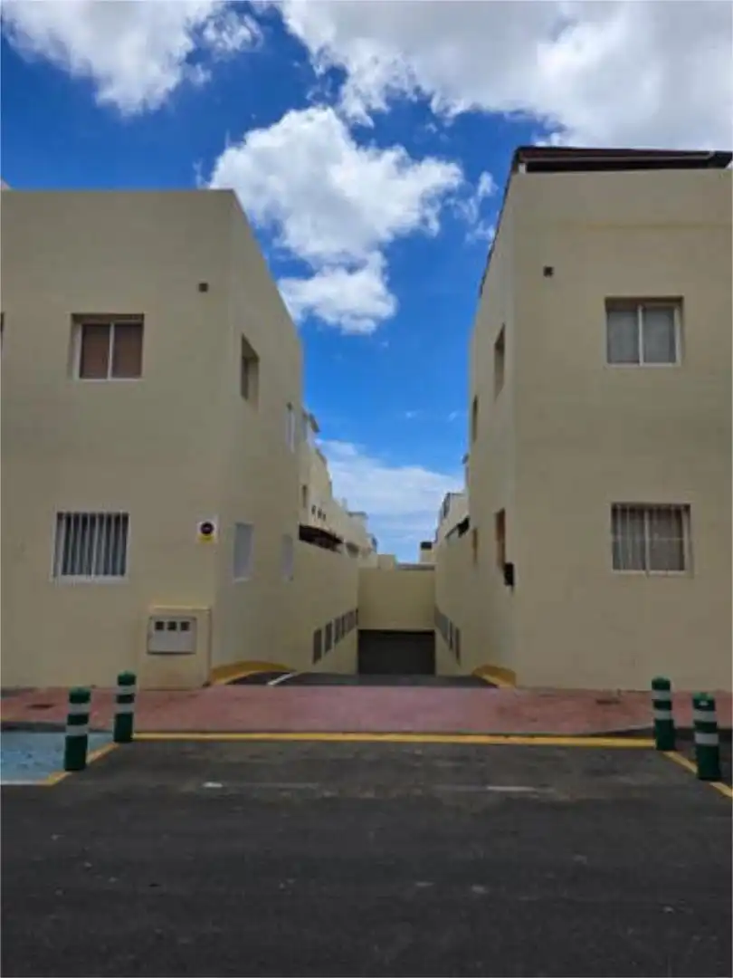 Exterior view of Garage for rent in San Miguel de Abona