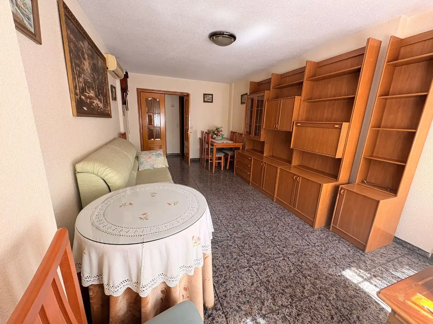 Sala d'estar de Pis en venda en Murcia amb Jardí privat i Balcó