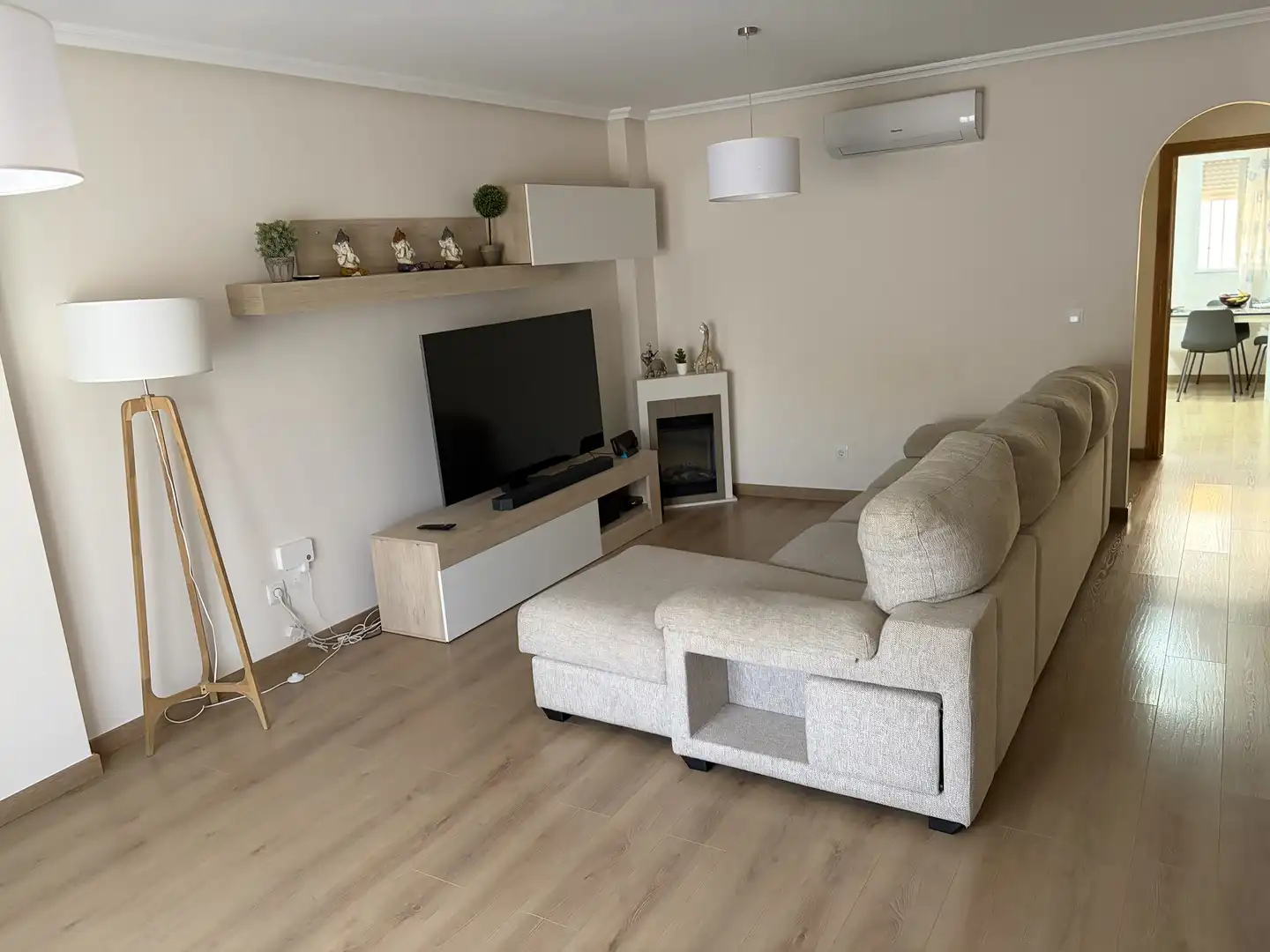 Sala d'estar de Casa o xalet en venda en San Javier amb Aire condicionat i Terrassa