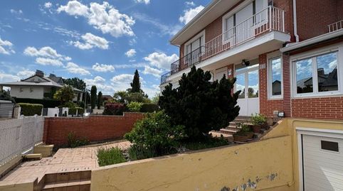 Houses for sale in Avenida Prado Valdelagua, 51, Santa Marta de Tormes, Salamanca - image 3 Photo 3 of Houses for sale in Avenida Prado Valdelagua, 51, Santa Marta de Tormes, Salamanca