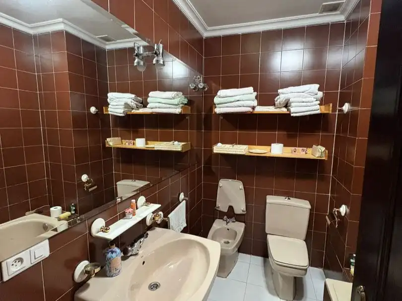 Casa o xalet en venda a Avenida Prado Valdelagua, 51, Santa Marta de Tormes Bany de Casa o xalet en venda en Santa Marta de Tormes amb Terrassa i Balcó