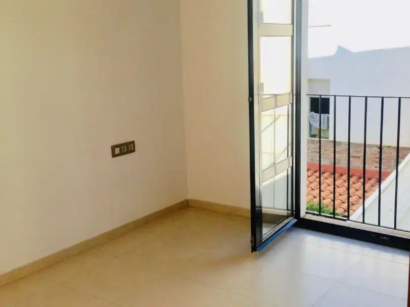 Flat for rent in Hostafrancs