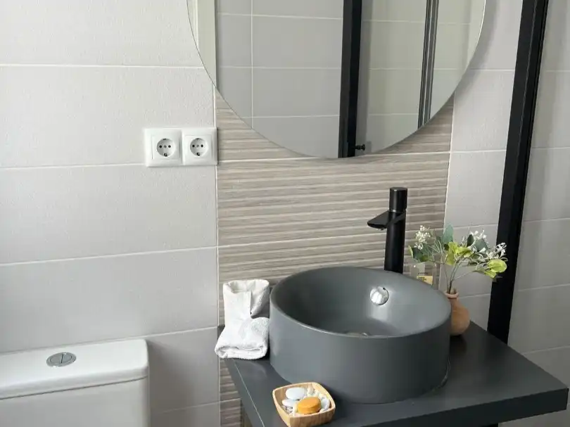 Badezimmer von Wohnung zum Verkauf in  Madrid Capital mit Terrasse