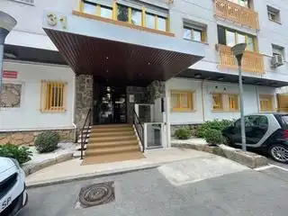 Vista exterior de Pis en venda en  Madrid Capital amb Terrassa i Piscina