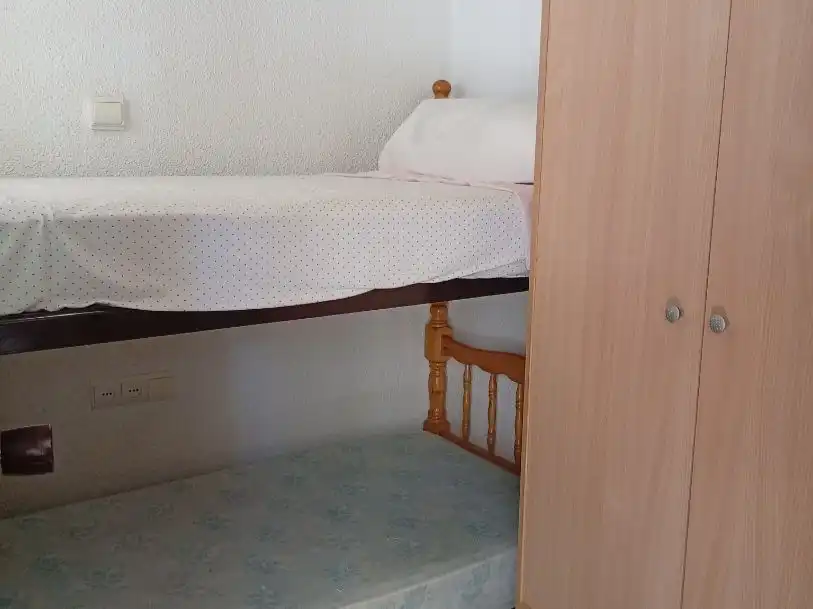 Wohnung zum Verkauf in Carrer Les Barques, 2, Tavernes de la Valldigna Schlafzimmer von Wohnung zum Verkauf in Tavernes de la Valldigna mit Terrasse und Balkon