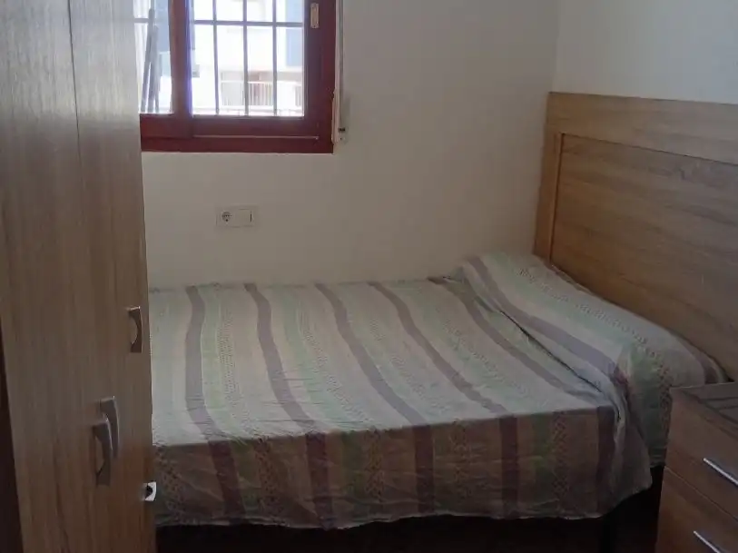 Wohnung zum Verkauf in Carrer Les Barques, 2, Tavernes de la Valldigna Schlafzimmer von Wohnung zum Verkauf in Tavernes de la Valldigna mit Terrasse und Balkon