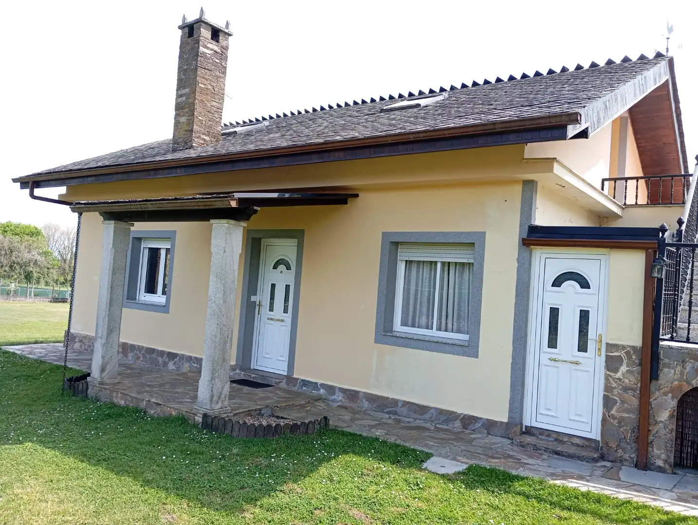 Houses for sale in Lugar San Vicente de Pias, 18, Parroquias del Este Exterior view of Houses for sale in Lugo Capital with Terrace