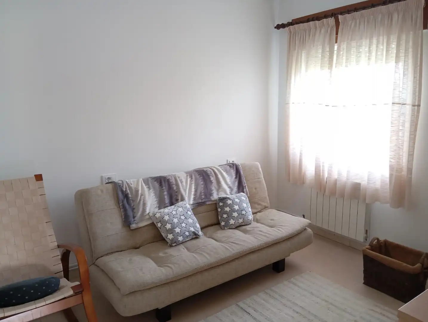 Sala de estar de Casa o chalet en venta en Lugo con Calefacción, Jardín privado y Terraza