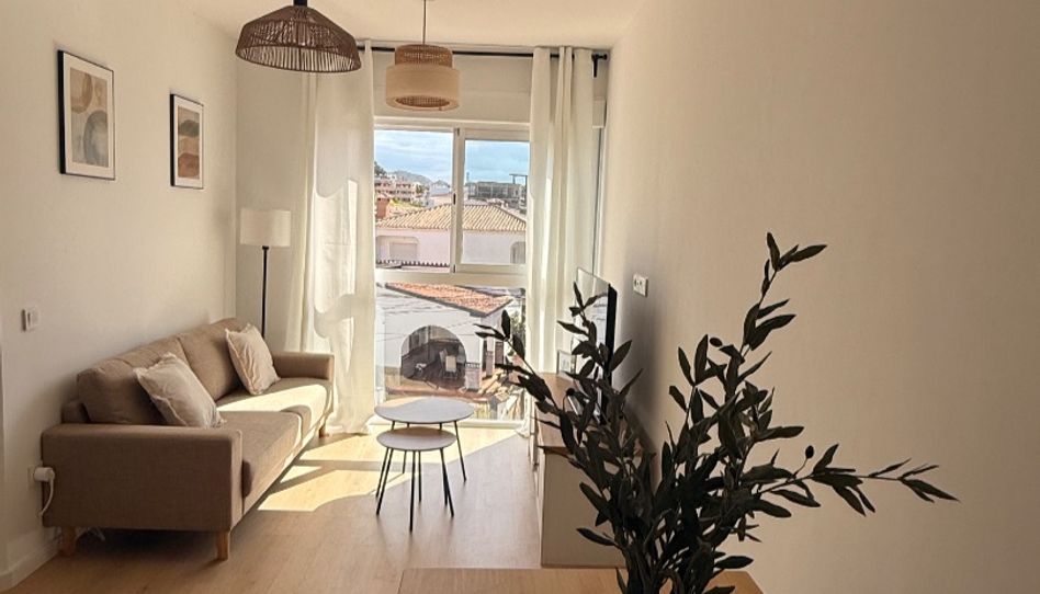 Piso de alquiler en Camino Viejo de Vélez, 8, Añoreta Baja, Rincón de la Victoria - imagen 1 Foto 1 de Piso de alquiler en Camino Viejo de Vélez, 8, Añoreta Baja, Rincón de la Victoria