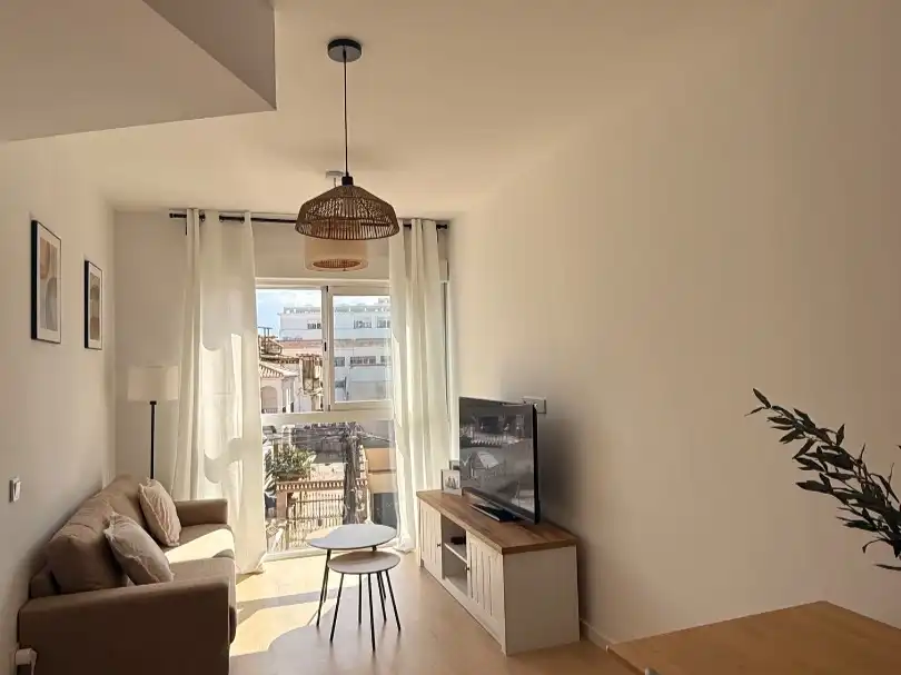 Flat for rent in Camino Viejo de Vélez, 8, Añoreta Baja Living room of Flat for rent in Rincón de la Victoria with Air Conditioner, Heating and Parquet flooring
