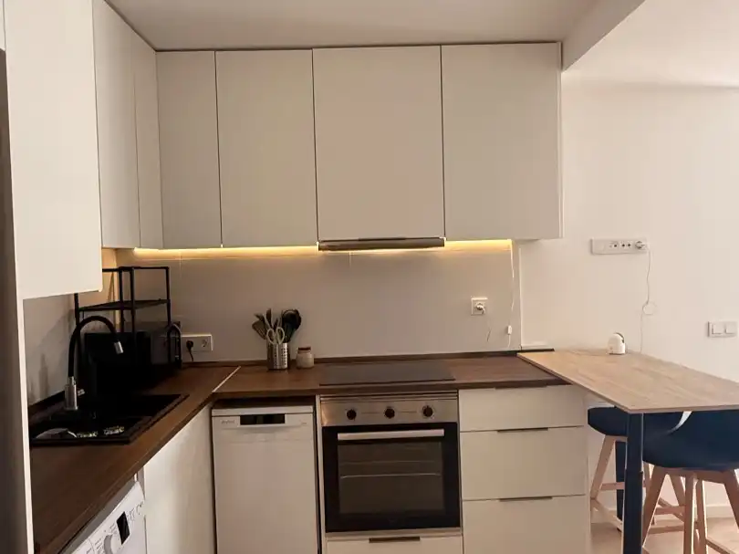 Flat for rent in Camino Viejo de Vélez, 8, Añoreta Baja Kitchen of Flat for rent in Rincón de la Victoria with Air Conditioner, Heating and Parquet flooring