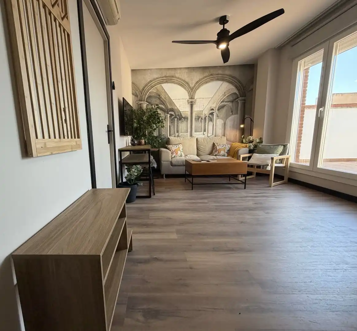 Dachboden zur Miete in Avenida Castillo Puebla de Alcocer, 20, Badajoz Capital Wohnzimmer von Dachboden zur Miete in Badajoz Capital mit Klimaanlage und Terrasse