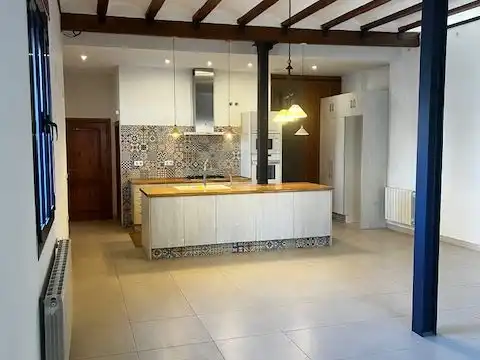 Casa adosada de alquiler en Carrer Dos de Maig, 6, Riba-roja de Túria Cocina de Casa adosada de alquiler en Riba-roja de Túria con Calefacción, Terraza y Balcón