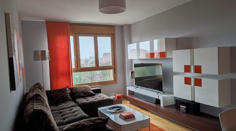 Foto 2 de Piso en venta en Calle de Álava, 76, Roces, Gijón