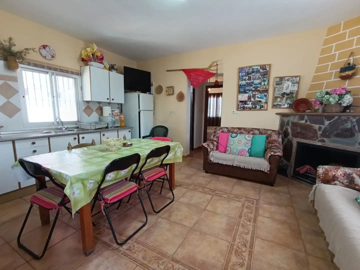 Finca rústica en venda a Barriada Los Caballos, 1, Álora Cuina de Finca rústica en venda en Álora amb Terrassa i Piscina