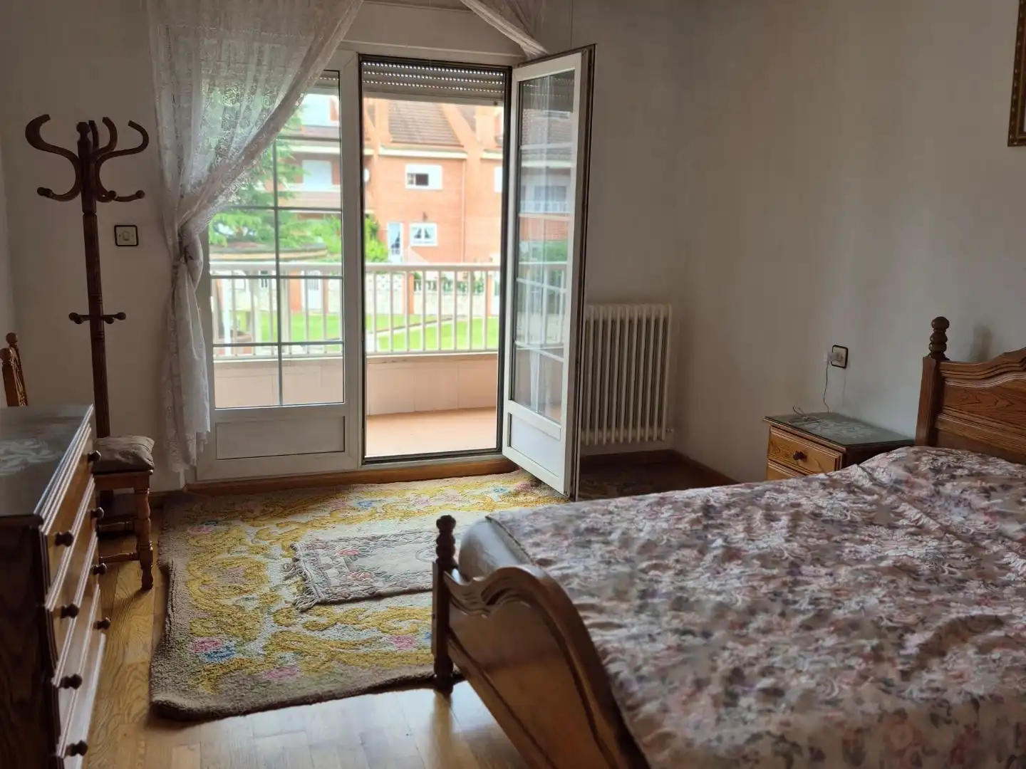 Flat for sale in Avenida del Párroco Pablo Díez, 102, Trobajo del Camino Bedroom of Flat for sale in San Andrés del Rabanedo with Heating, Private garden and Parquet flooring