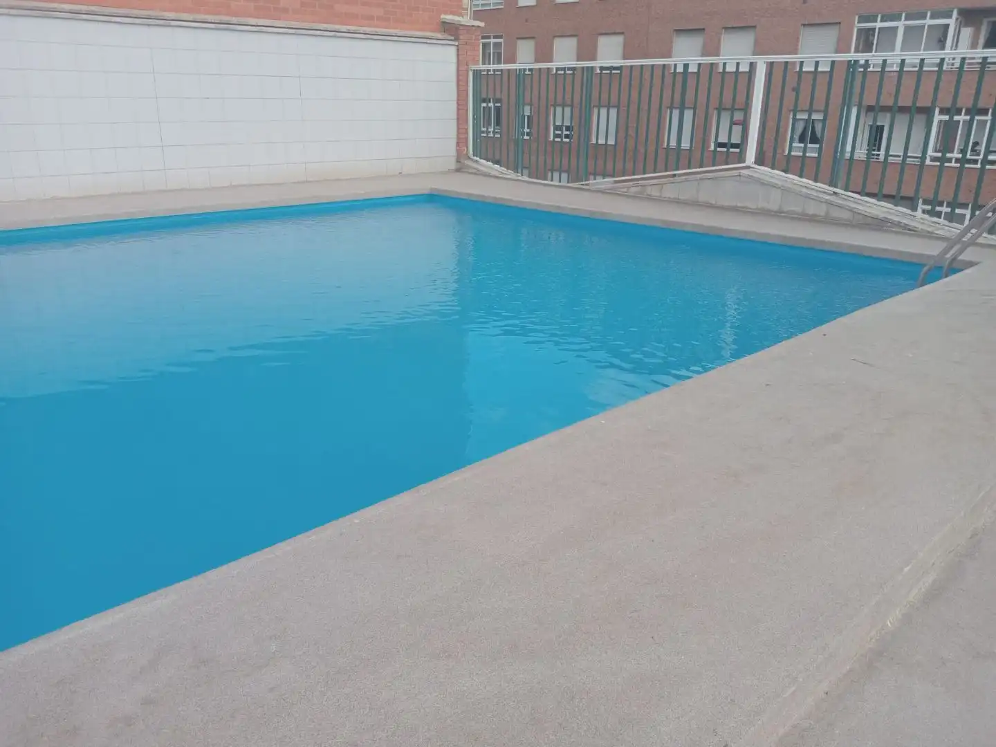 Flat for sale in Avenida del Párroco Pablo Díez, 102, Trobajo del Camino Swimming pool of Flat for sale in San Andrés del Rabanedo with Heating, Private garden and Parquet flooring