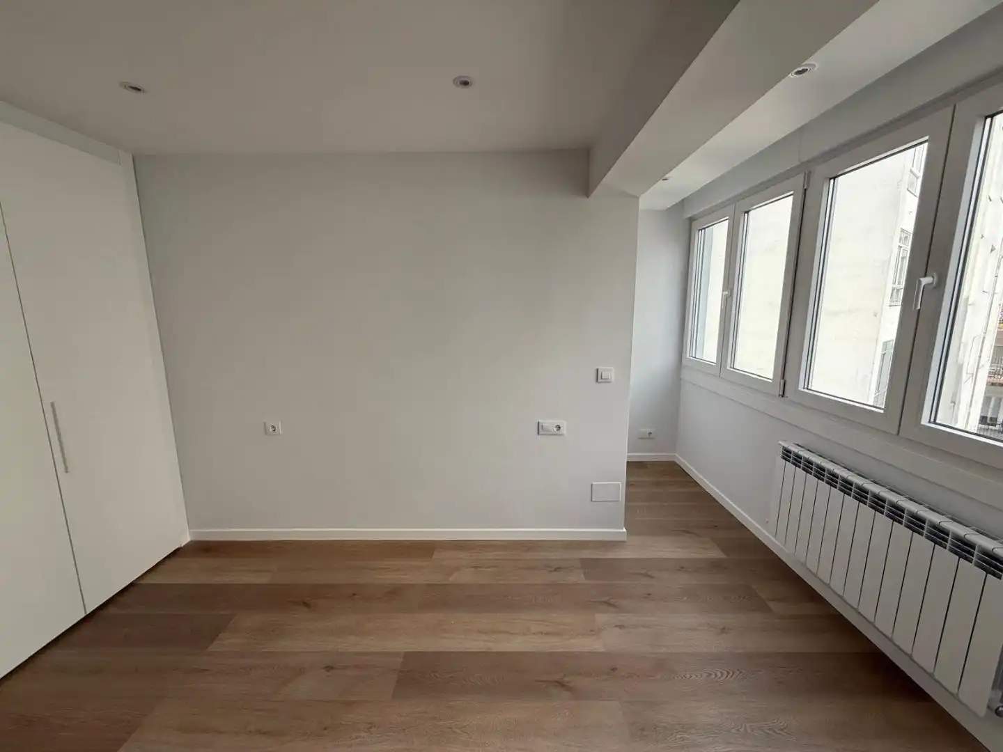 Piso en venta en Rúa Padre Don Rúa, 1, Plaza España - Corte Inglés Habitación de Piso en venta en Vigo con Terraza y Balcón