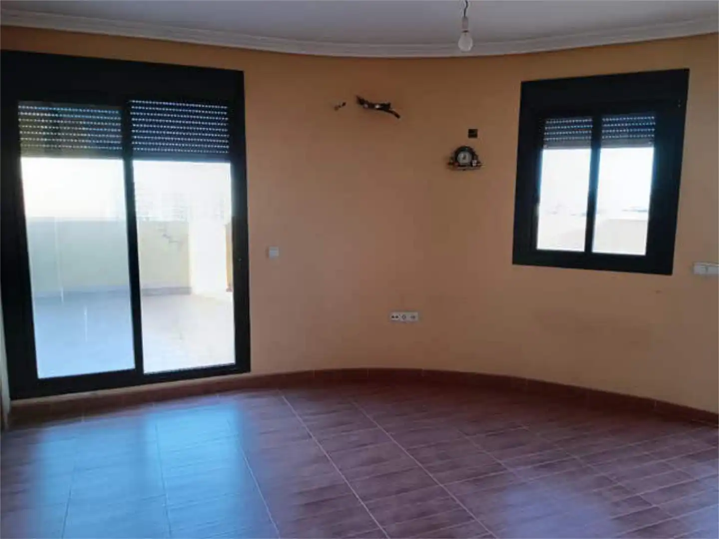 Dachboden zum Verkauf in San Luis Dachboden zum Verkauf in Almería Capital mit Terrasse