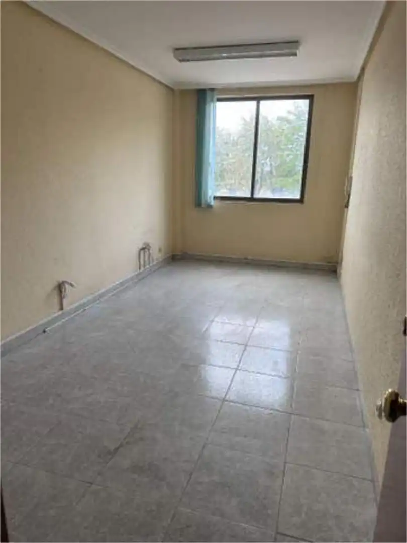Office for rent in El Ejido - Santa Ana Bedroom of Office for rent in León Capital