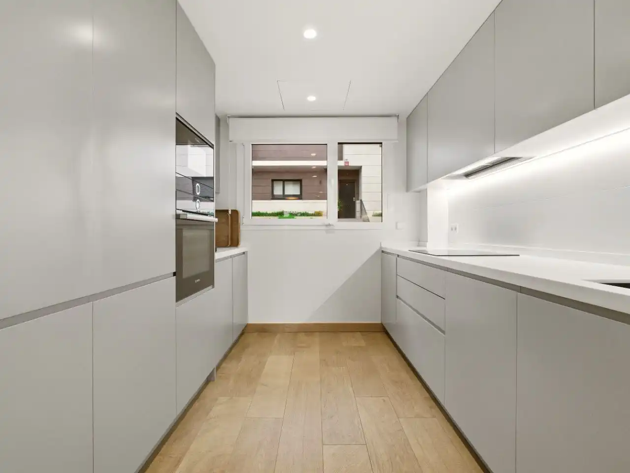 Wohnung zum Verkauf in Calle Fernando Ruiz de León, 2, Norte Küche von Wohnung zum Verkauf in Pozuelo de Alarcón mit Klimaanlage, Heizung und Privatgarten
