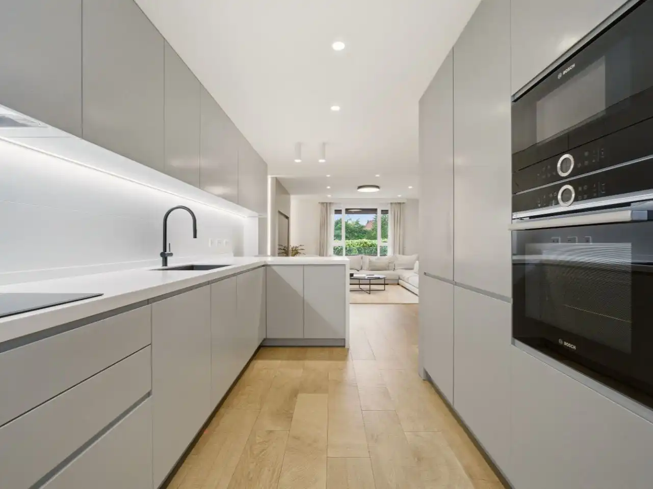 Wohnung zum Verkauf in Calle Fernando Ruiz de León, 2, Norte Küche von Wohnung zum Verkauf in Pozuelo de Alarcón mit Klimaanlage, Heizung und Privatgarten
