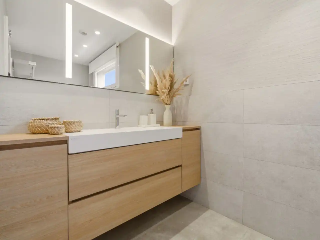 Wohnung zum Verkauf in Calle Fernando Ruiz de León, 2, Norte Badezimmer von Wohnung zum Verkauf in Pozuelo de Alarcón mit Klimaanlage, Heizung und Privatgarten