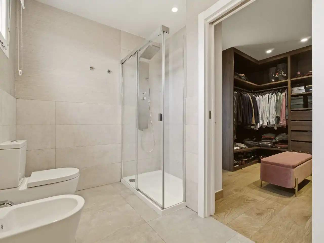 Wohnung zum Verkauf in Calle Fernando Ruiz de León, 2, Norte Badezimmer von Wohnung zum Verkauf in Pozuelo de Alarcón mit Klimaanlage, Heizung und Privatgarten