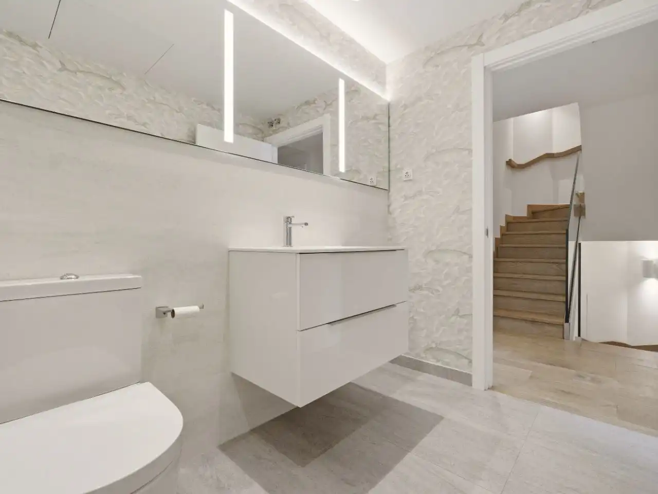 Wohnung zum Verkauf in Calle Fernando Ruiz de León, 2, Norte Badezimmer von Wohnung zum Verkauf in Pozuelo de Alarcón mit Klimaanlage, Heizung und Privatgarten