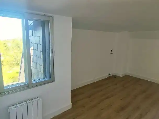 Piso en venta en Calle Matabueyes, 12, Palazuelos de Eresma Piso en venta en Palazuelos de Eresma con Terraza y Balcón