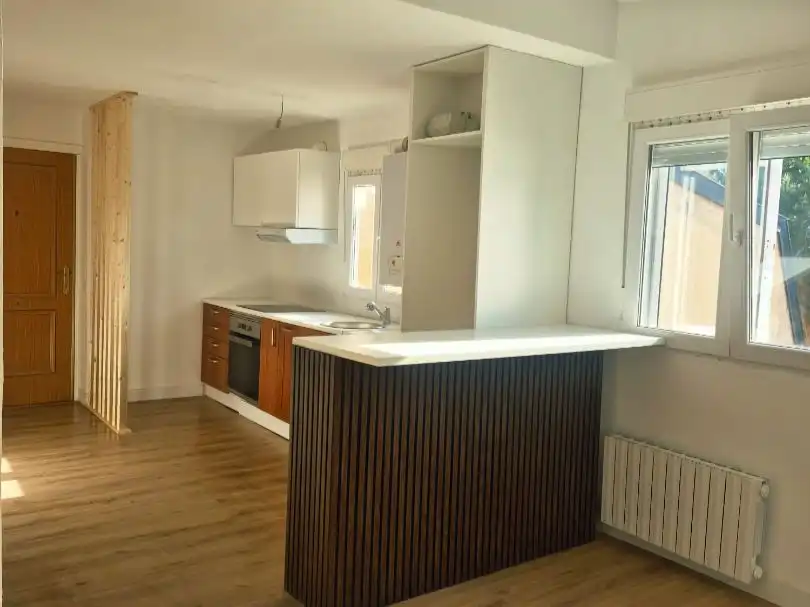 Cocina de Piso en venta en Palazuelos de Eresma con Terraza y Balcón