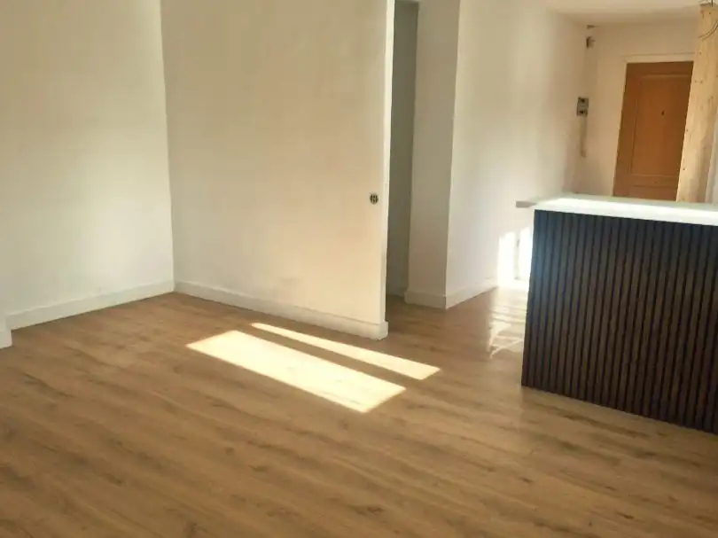 Piso en venta en Calle Matabueyes, 12, Palazuelos de Eresma Piso en venta en Palazuelos de Eresma con Terraza y Balcón