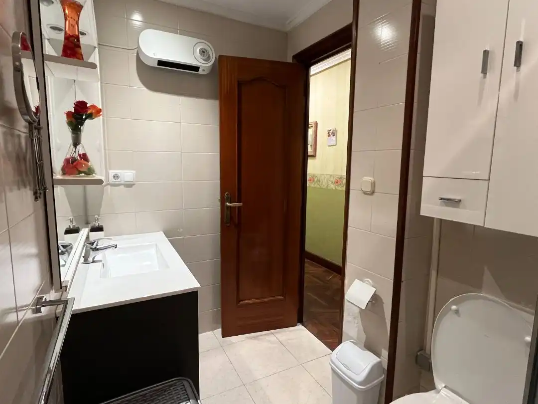 Wohnung zum Verkauf in Gloria Kalea, 2, Gros Badezimmer von Wohnung zum Verkauf in Donostia - San Sebastián mit Balkon