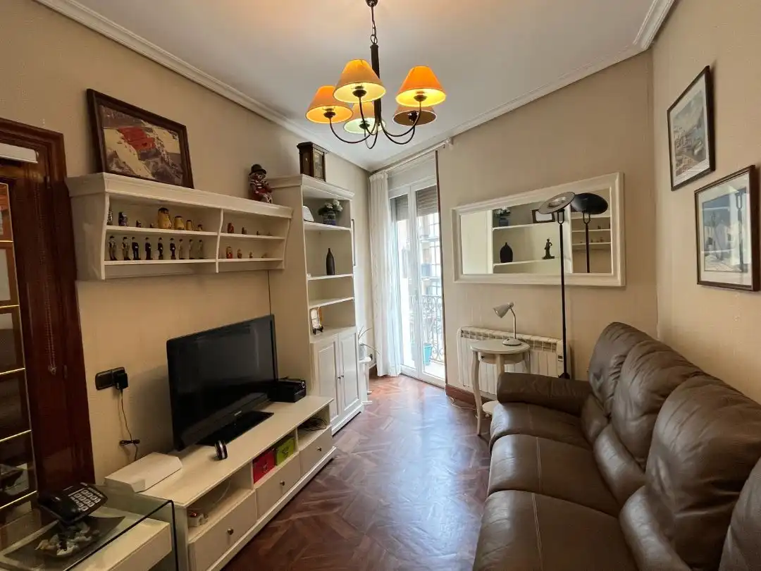Wohnung zum Verkauf in Gloria Kalea, 2, Gros Wohnzimmer von Wohnung zum Verkauf in Donostia - San Sebastián mit Balkon
