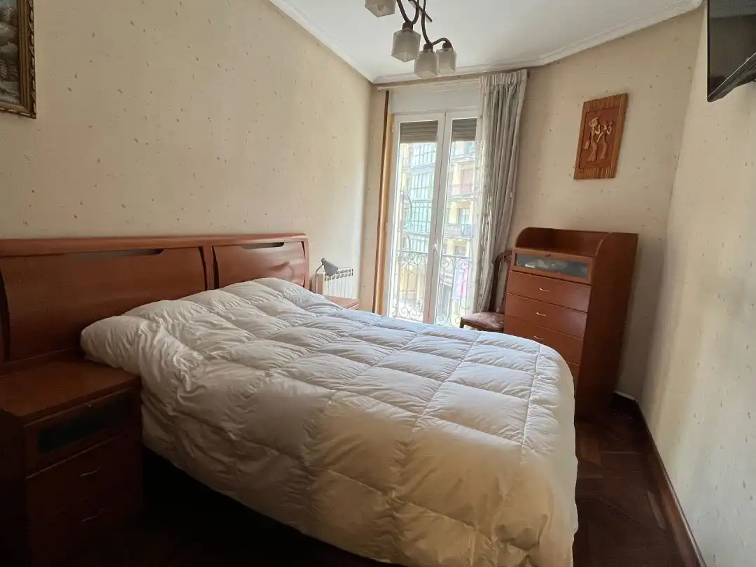 Wohnung zum Verkauf in Gloria Kalea, 2, Gros Schlafzimmer von Wohnung zum Verkauf in Donostia - San Sebastián mit Balkon
