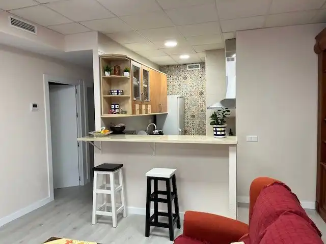 Piso de alquiler en Ronda Ciruela, 5, Larache Cocina de Piso de alquiler en Ciudad Real con Aire acondicionado, Calefacción y Amueblado