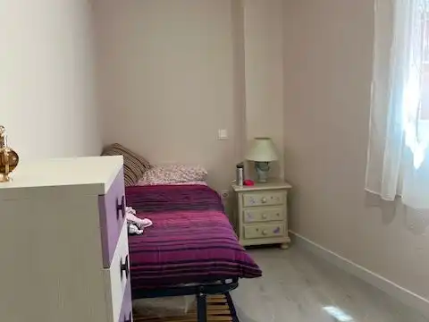 Piso de alquiler en Ronda Ciruela, 5, Larache Habitación de Piso de alquiler en Ciudad Real con Aire acondicionado, Calefacción y Amueblado