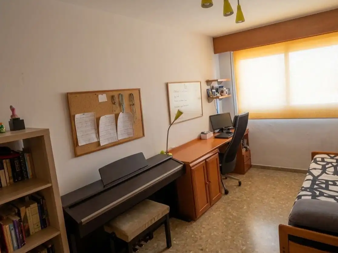 Piso en venta en Valencia con Aire acondicionado, Calefacción y Parquet