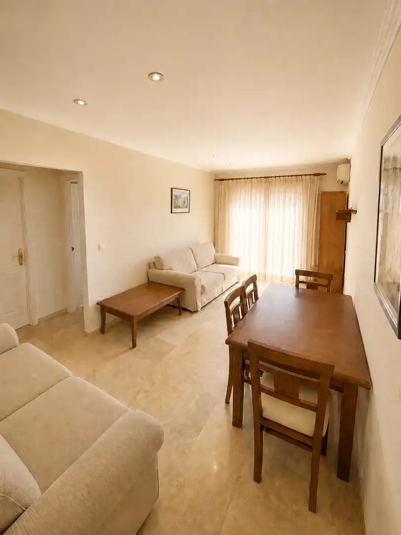 Wohnung zur Miete in Calle Agua, 4, Aguamarina Wohnzimmer von Wohnung zur Miete in Orihuela mit Klimaanlage, Privatgarten und Terrasse
