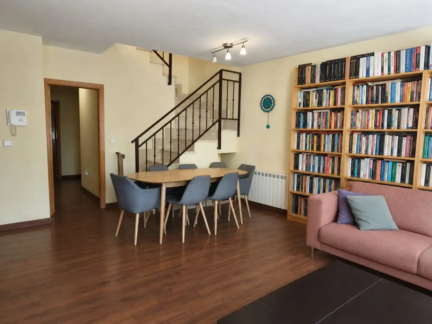 Piso en venta en Calle Silo, 6, Estación - Parque O'Donnell Comedor de Piso en venta en Alcalá de Henares con Aire acondicionado y Balcón