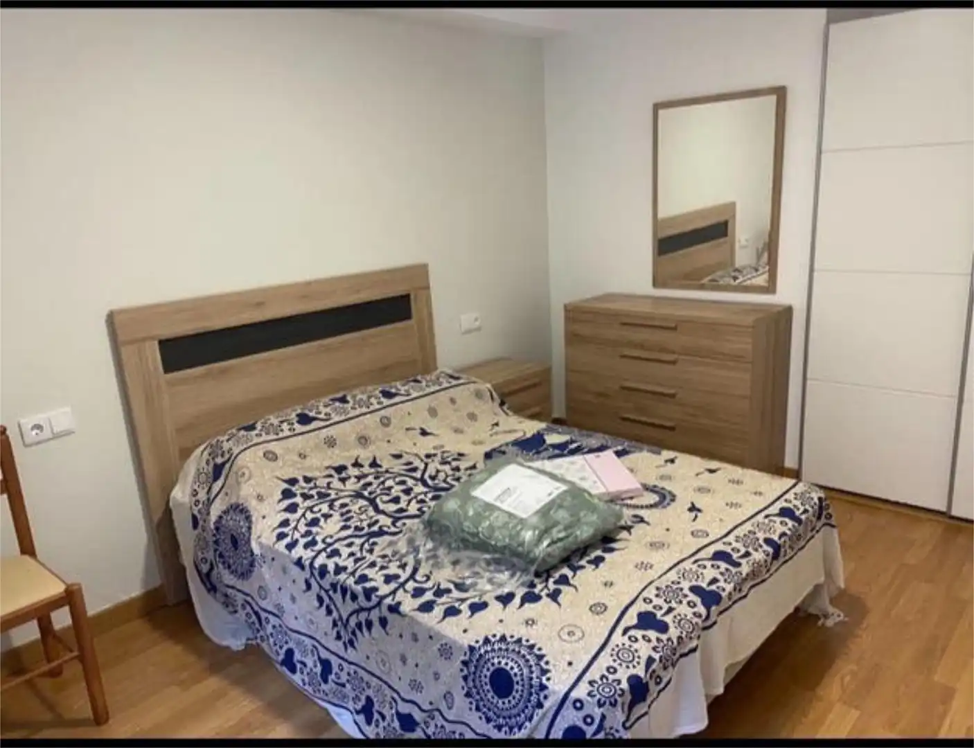 Piso de alquiler en Vioño Habitación de Piso de alquiler en A Coruña Capital con Amueblado